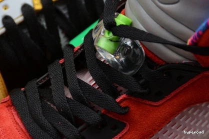 Hyperoad ORANGE 5 WHAT SOLAR AIR THE JORDAN 0724